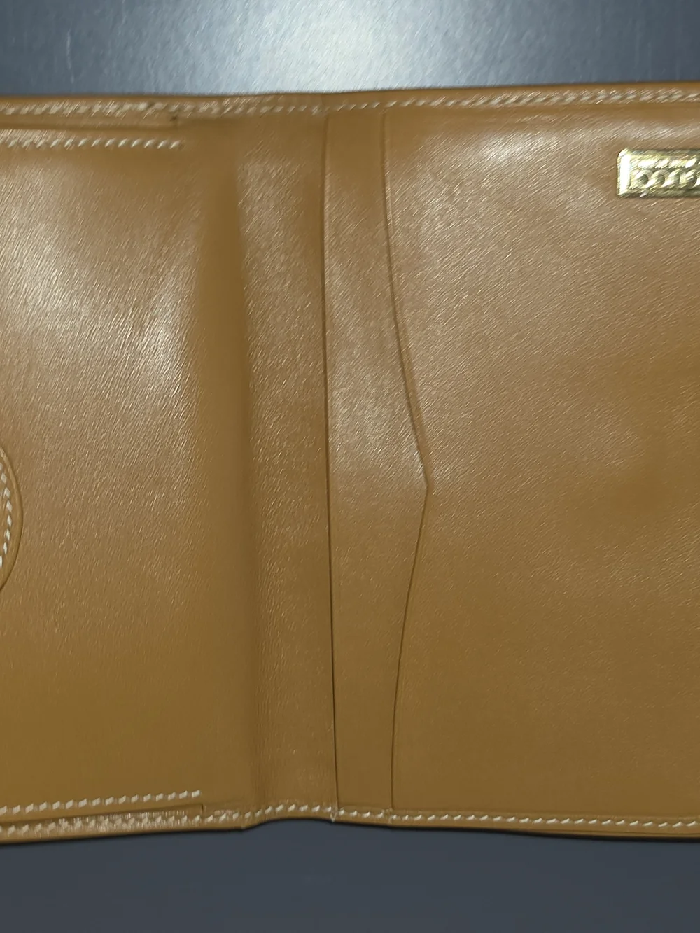 Gucci Wallet Canvas withTan Leather Trim and Interior - Picture 5 of 10